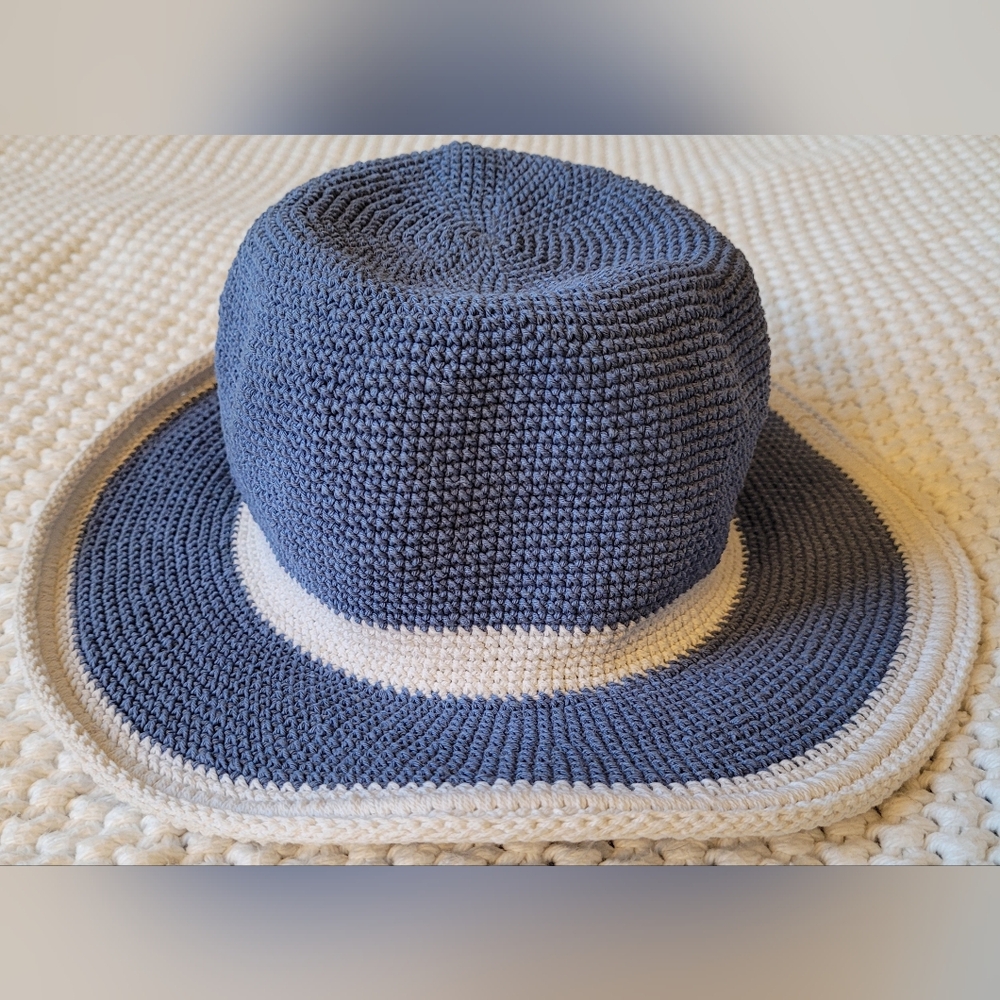 100% Cotton Crochet Sun Hat, Blue & White